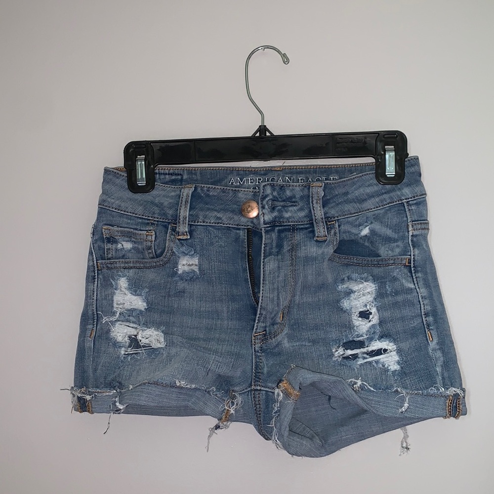 American Eagle light wash jean shorts